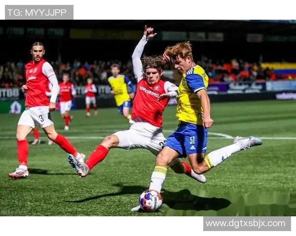 荷兰足球甲级联赛最新动态与球队表现分析深度解读